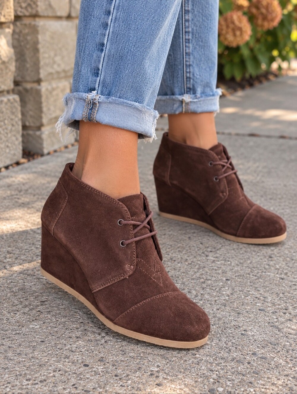 Toms Women's Desert Wedge Size 8.5